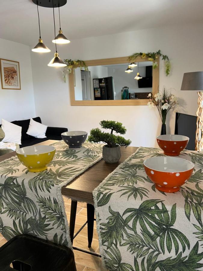 Appartement Entre Village Et Plages. Saint-Cyr-sur-Mer Zewnętrze zdjęcie